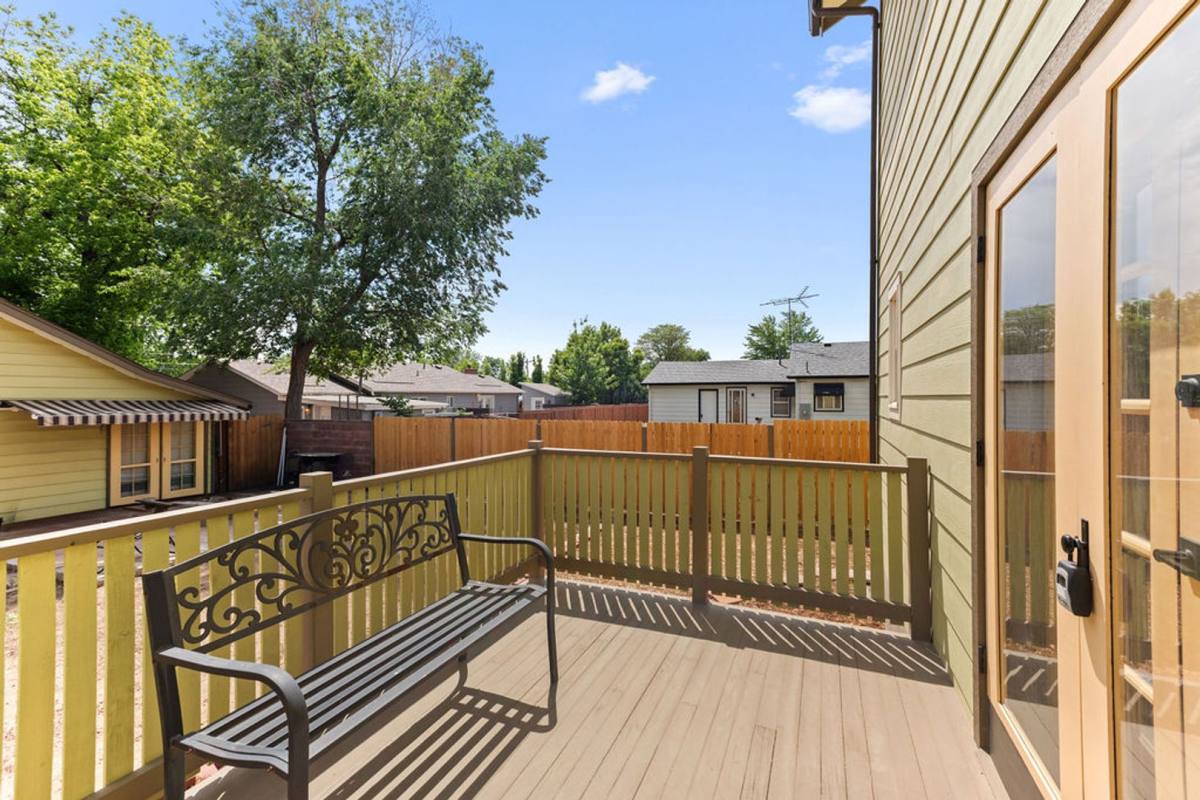 House for rent at 247 W 10th St, Loveland, CO 80537