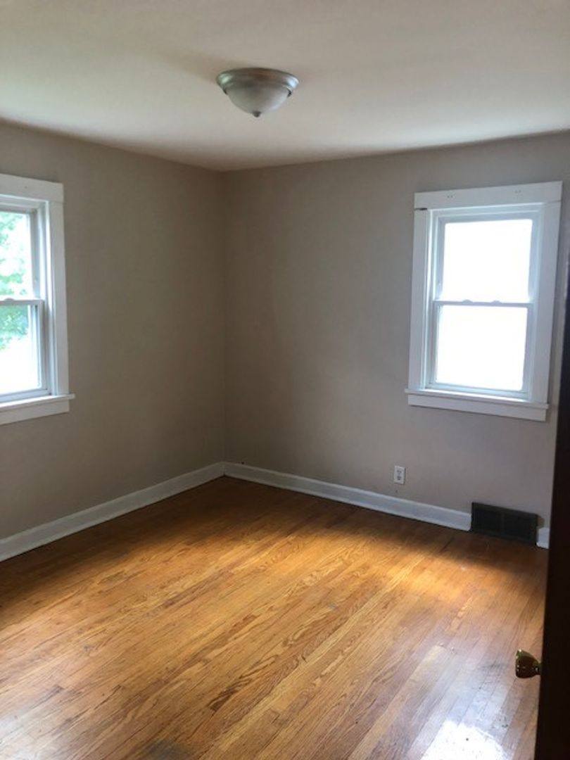 House for rent at 2018 Maple Ave NE, Canton, OH 44714