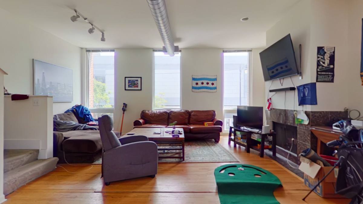 Apartment for rent at 1522 N Halsted St, Chicago, IL 60642