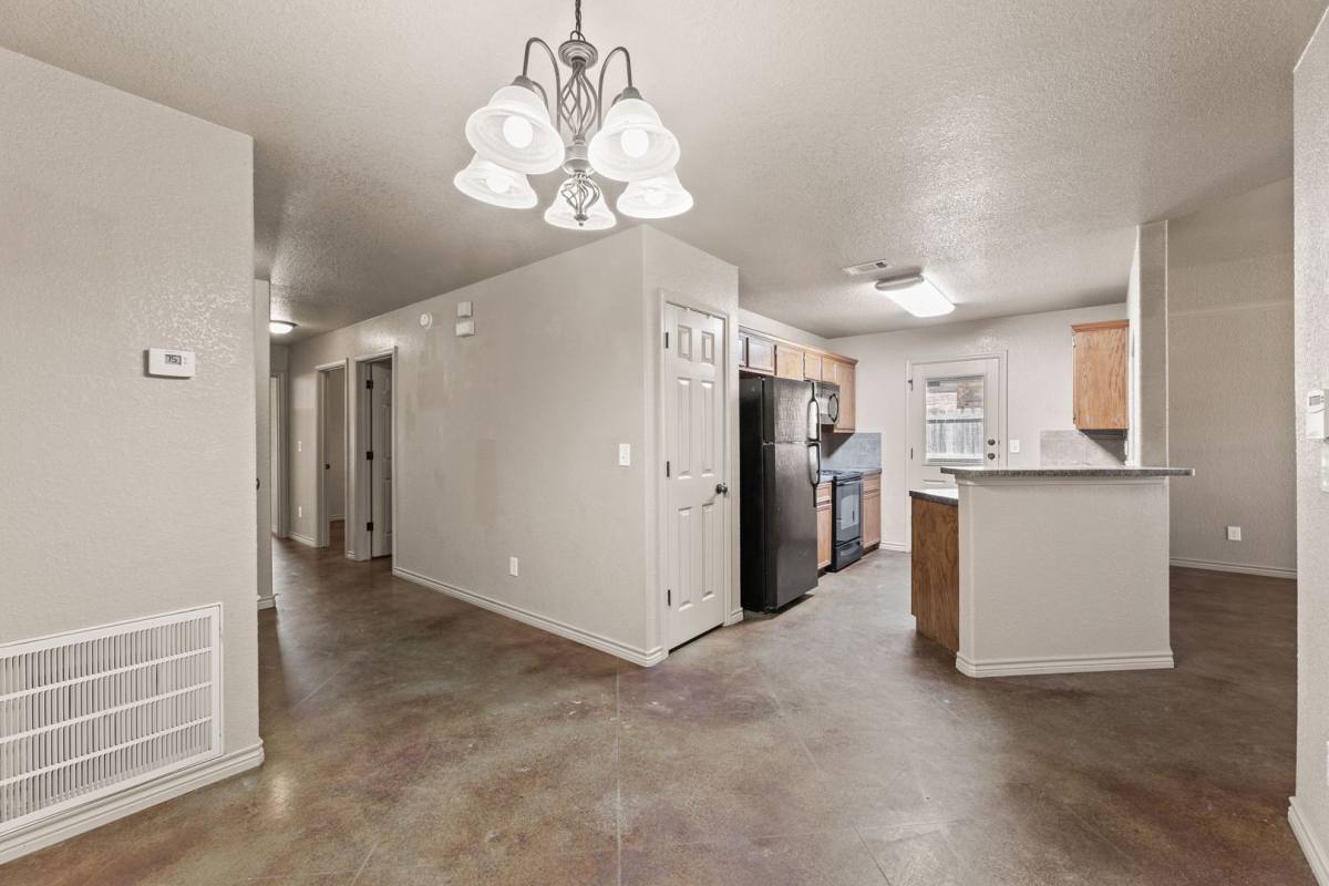 Apartment for rent at 609 W Karey Dr, Temple, TX 76502