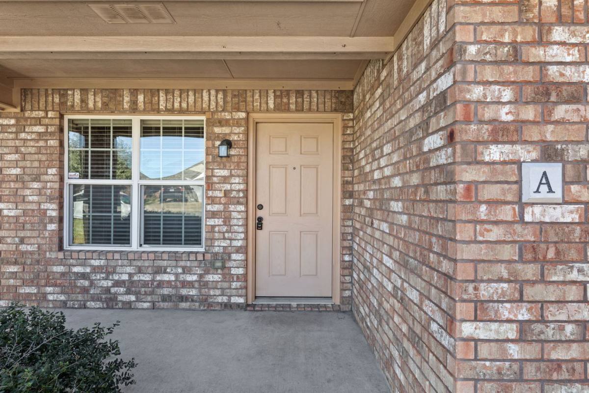 Apartment for rent at 609 W Karey Dr, Temple, TX 76502