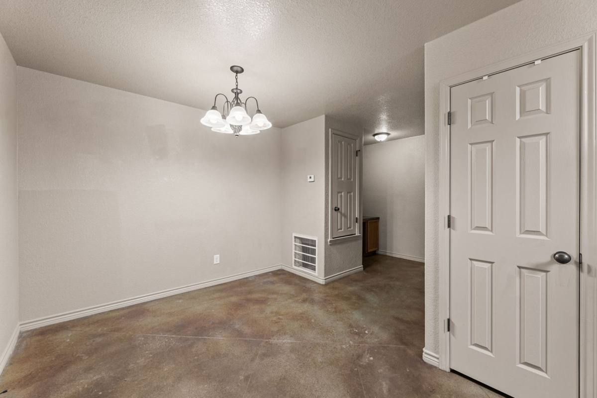 Apartment for rent at 609 W Karey Dr, Temple, TX 76502