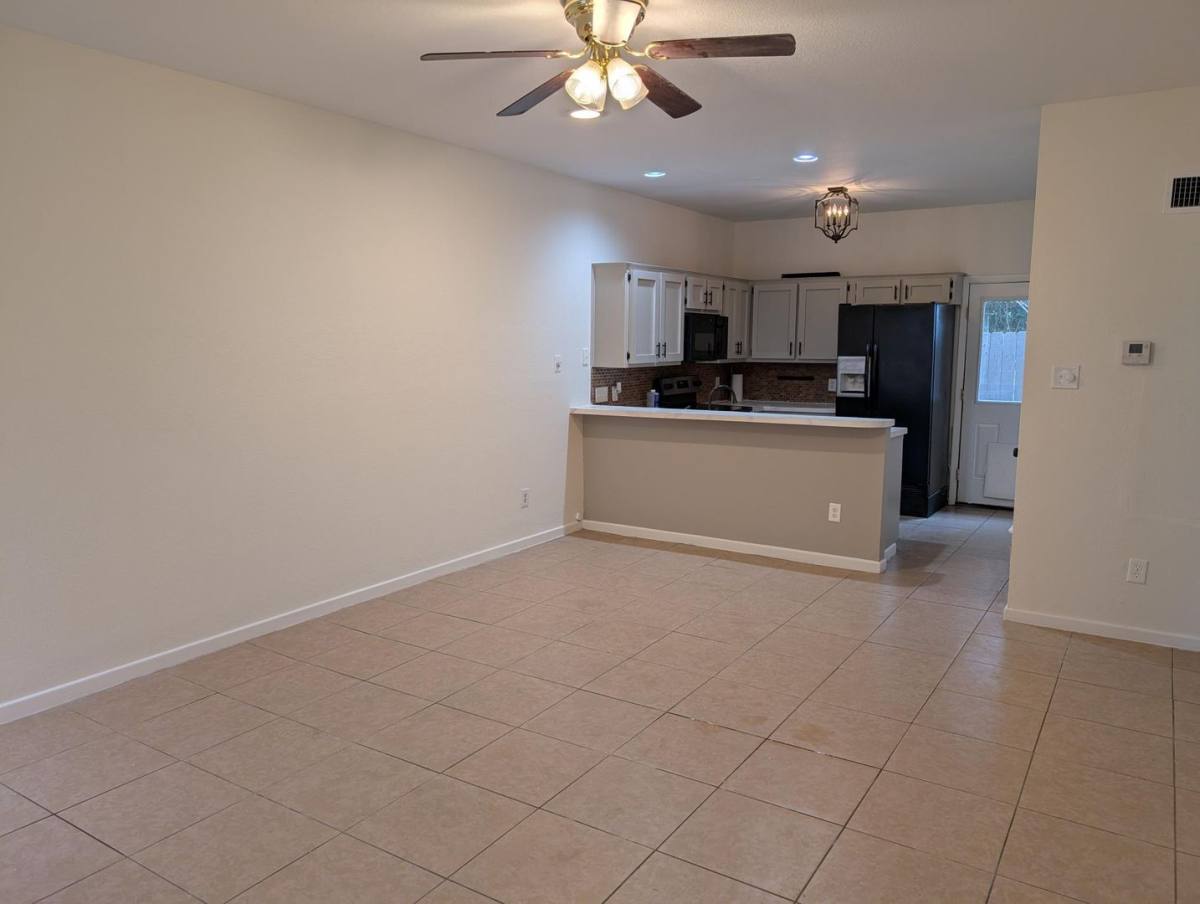 Condo for rent at 1221 Hopkins, San Marcos, TX 78666