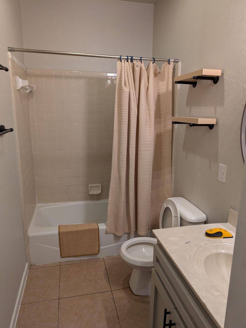 Condo for rent at 1221 Hopkins, San Marcos, TX 78666