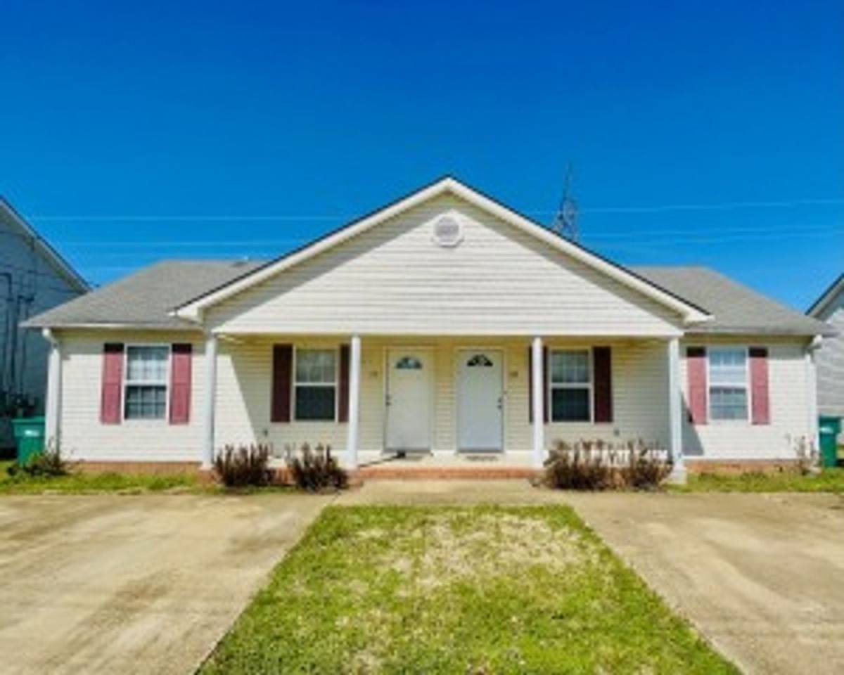Apartment for rent at 69-71 Brooksie, Jackson, TN 38305