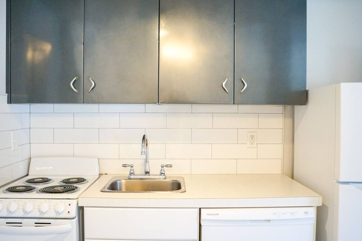 Apartment for rent at 3717 S Corbett Ave, Portland, OR 97239