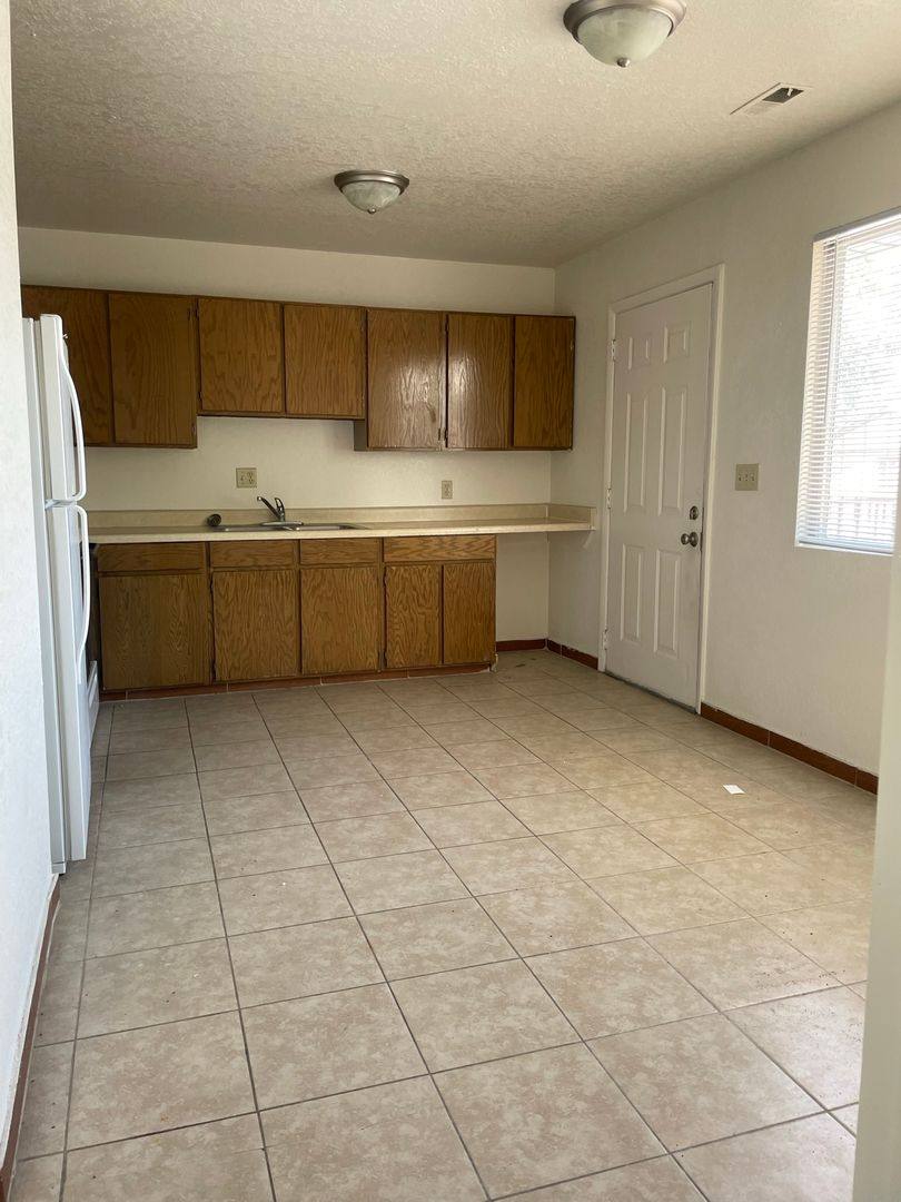 Apartment for rent at 449 S 200 E, Vernal, UT 84078