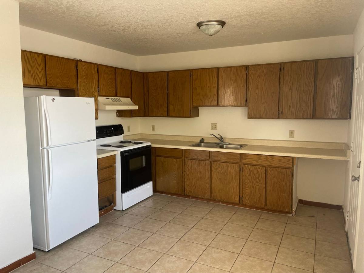 Apartment for rent at 449 S 200 E, Vernal, UT 84078