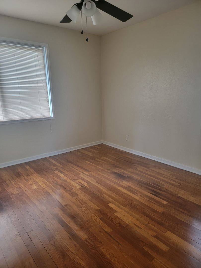 Apartment for rent at 3806 Gilbert Dr, Shreveport, LA 71104