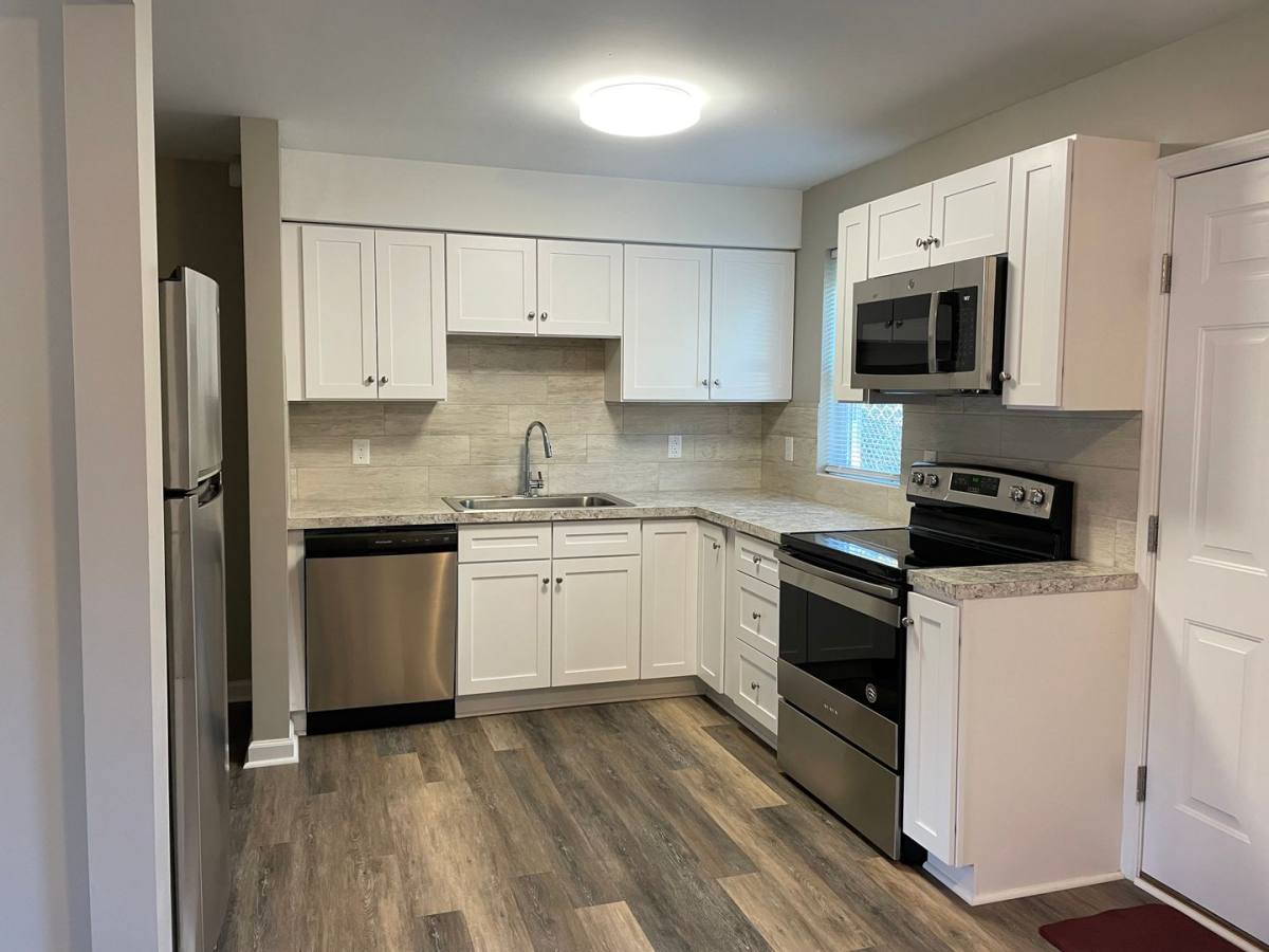 Apartment for rent at 2335 Carmine St, Charlotte, NC 28206