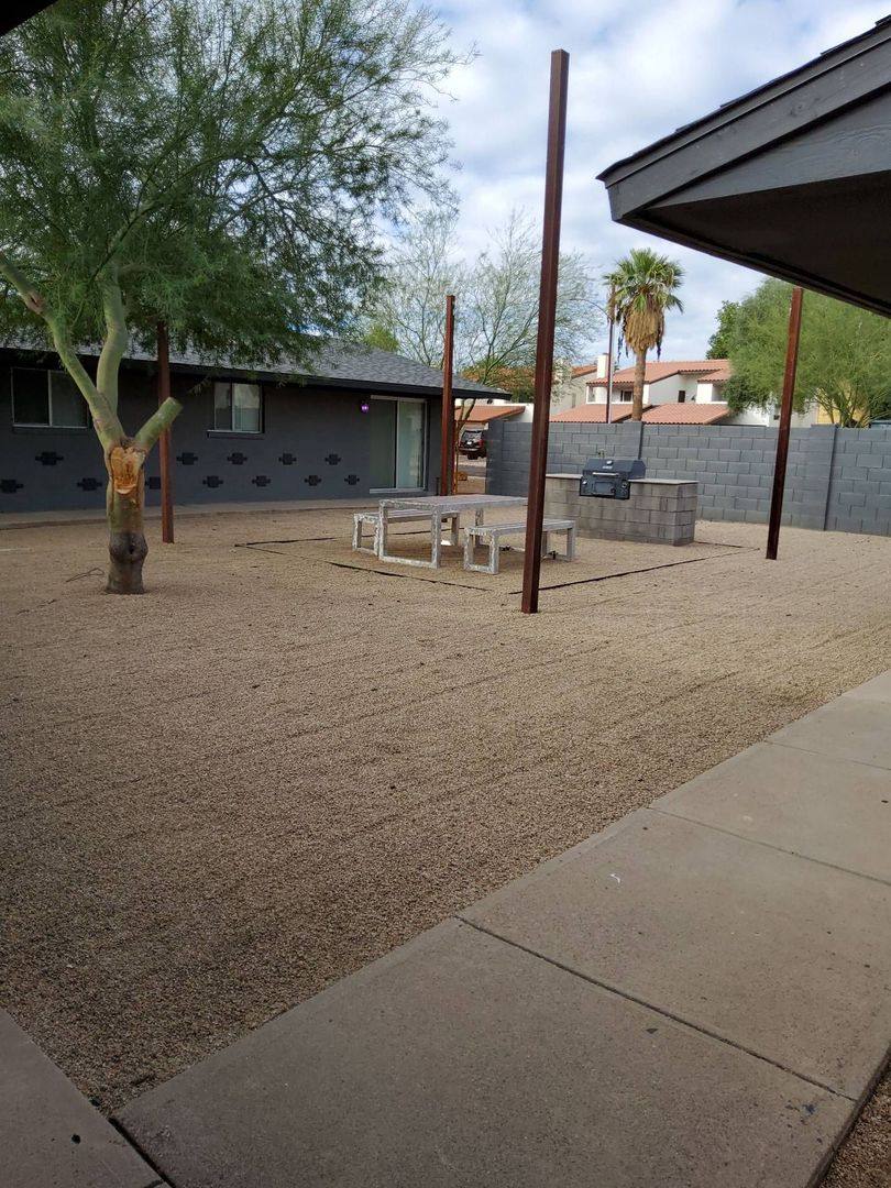 Apartment for rent at 3427 N 12th Place, Phoenix, AZ 85014