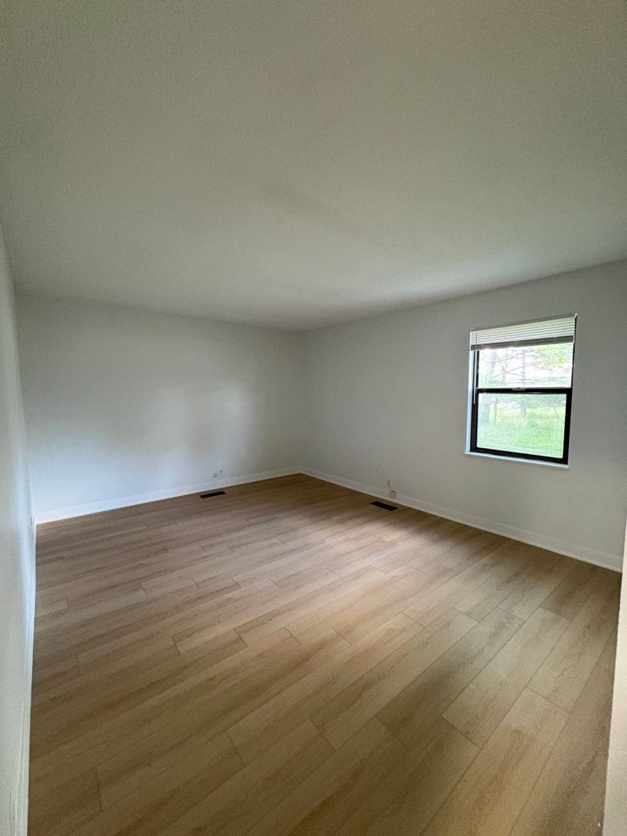Townhouse for rent at 312-314 W Charter Dr, Muncie, IN 47303