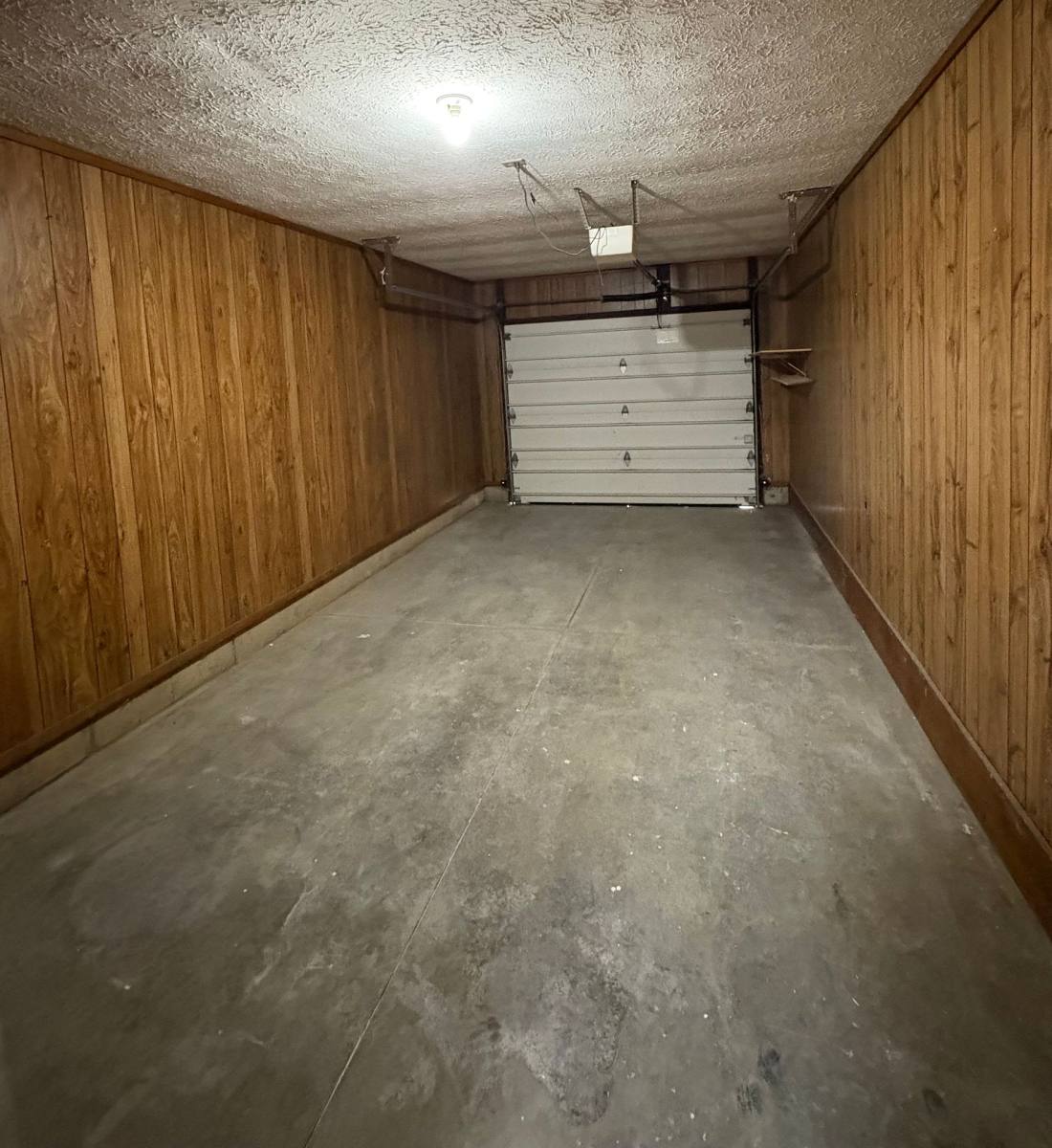 Townhouse for rent at 312-314 W Charter Dr, Muncie, IN 47303