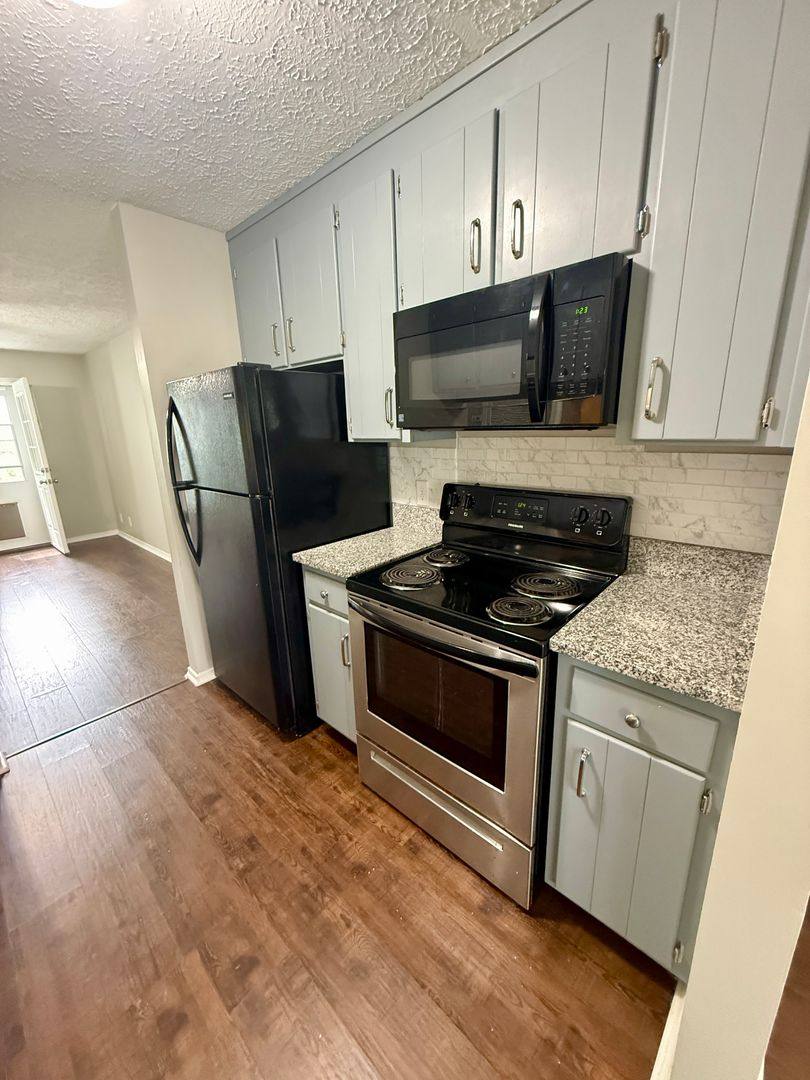 House for rent at 1010 Rachels Square Dr, Hermitage, TN 37076