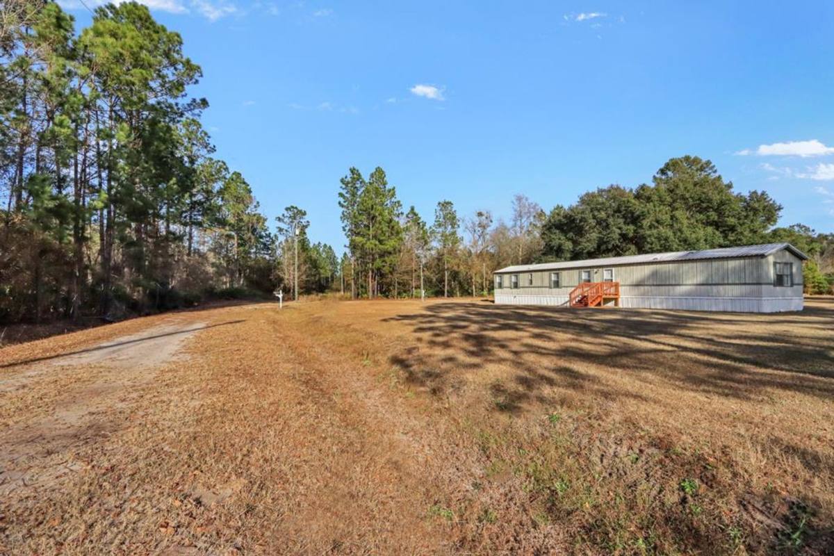 House for rent at 317 Baby Lane, Jesup, GA 31546