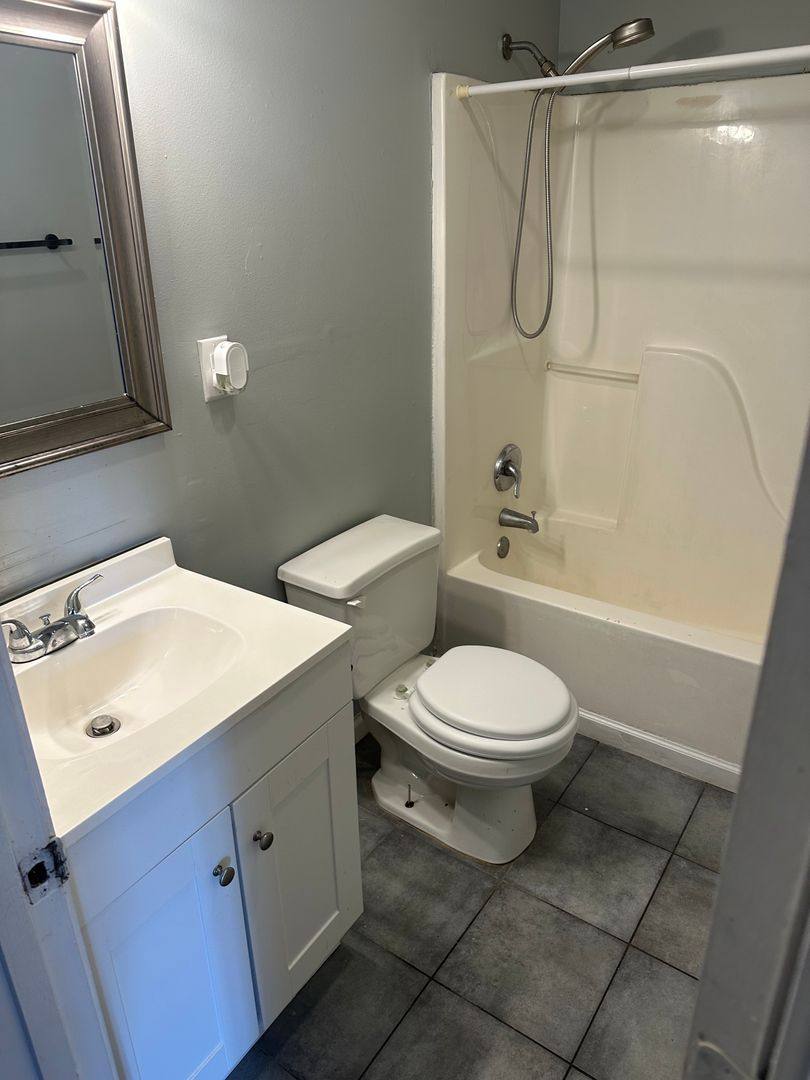 Apartment for rent at 8720 - 8722 Hickory St, New Orleans, LA 70118