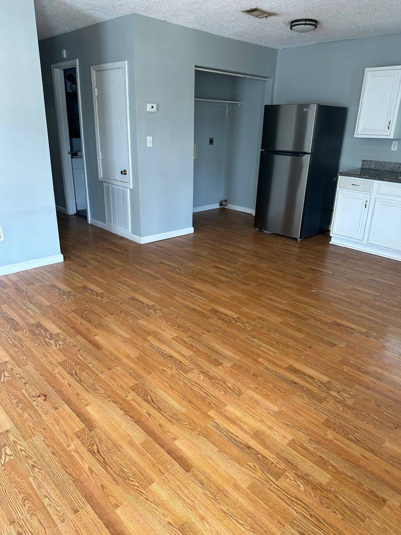 Apartment for rent at 8720 - 8722 Hickory St, New Orleans, LA 70118