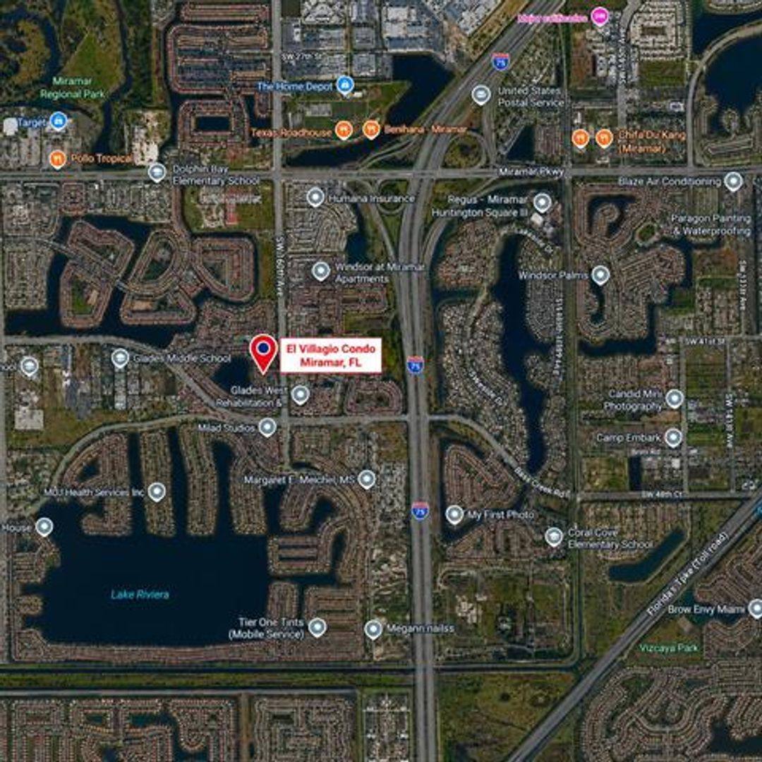 Apartment for rent at 4404 SW 160th Ave, Hollywood, FL 33027