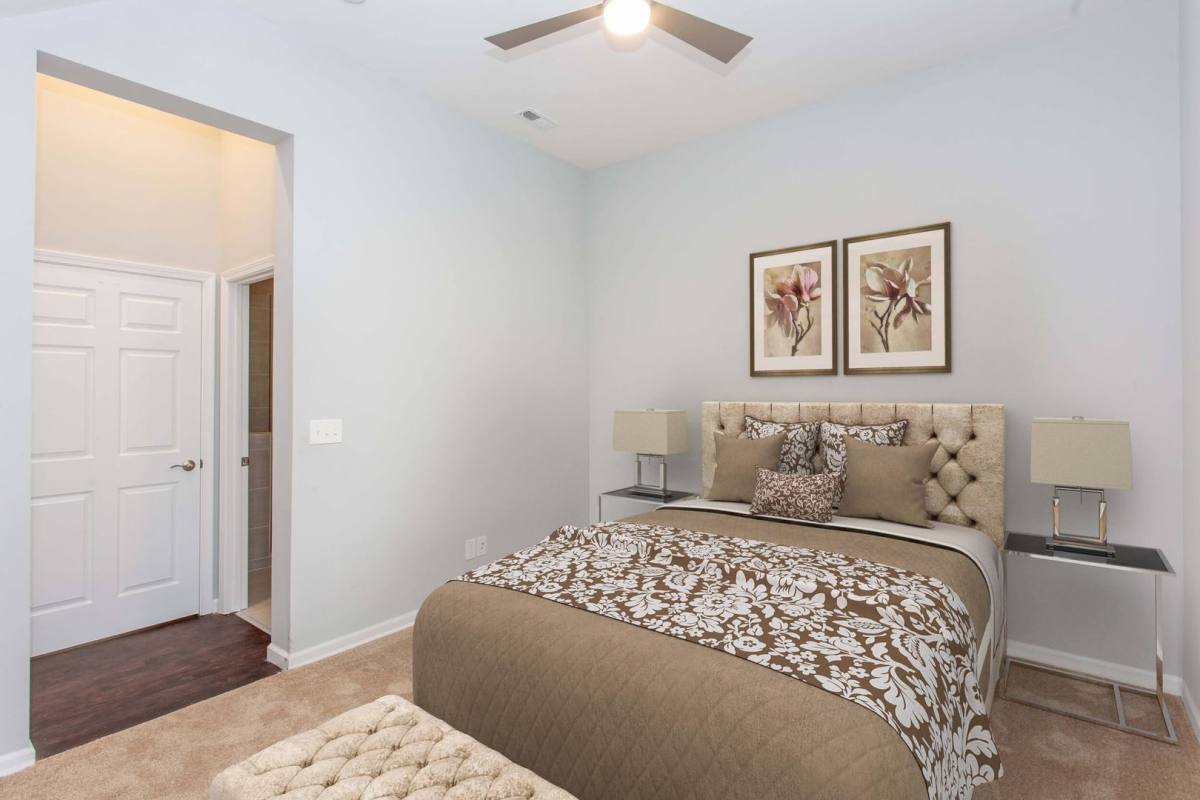 Apartment for rent at 3246 Lorain Ave, Cleveland, OH 44113