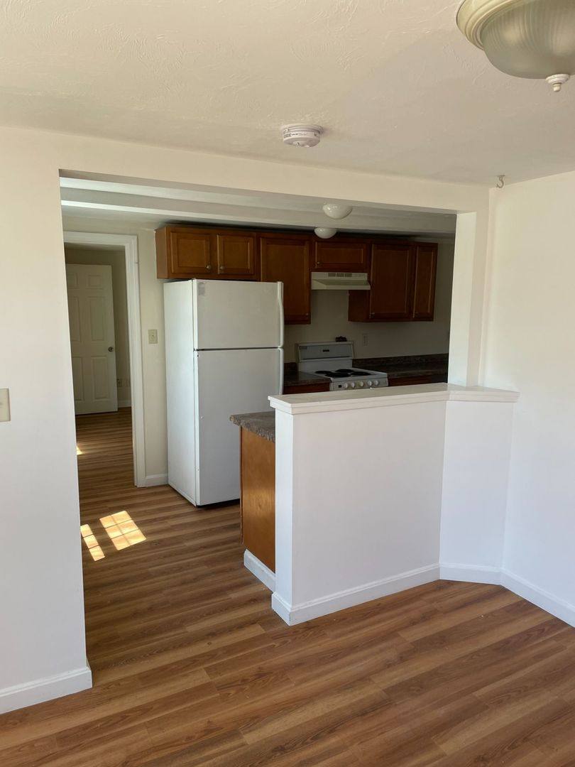 Apartment for rent at 576 Main St, Dennis Port, MA 02639