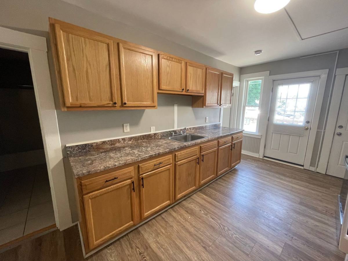 Apartment for rent at 33-35 Plunkett St, Pittsfield, MA 01201