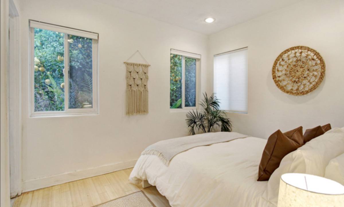 Apartment for rent at 1859 Lakeshore Ave, Los Angeles, CA 90026