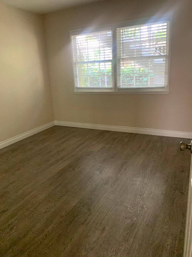 Apartment for rent at 14826 Dickens St, Sherman Oaks, CA 91403