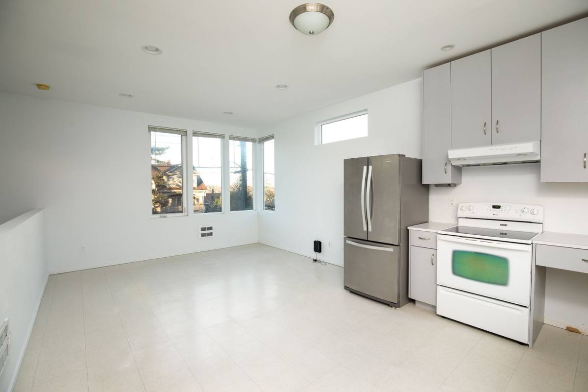 House for rent at 2900 18th Ave S, Seattle, WA 98144