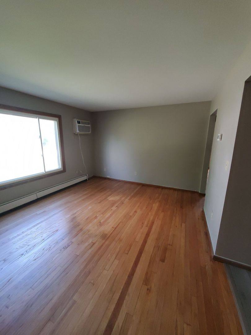 Apartment for rent at 105 Cummings St, Delavan, WI 53115