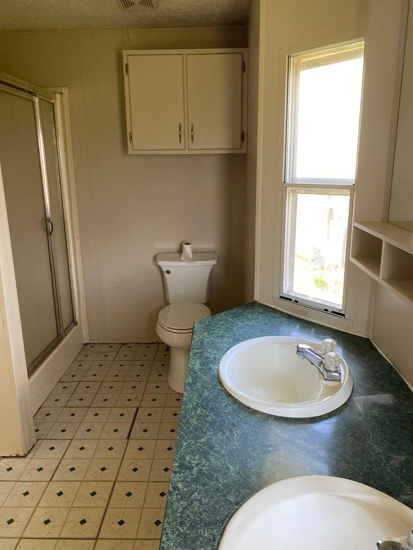 Apartment for rent at 1118 Melvin Dupuis Rd, Breaux Bridge, LA 70517