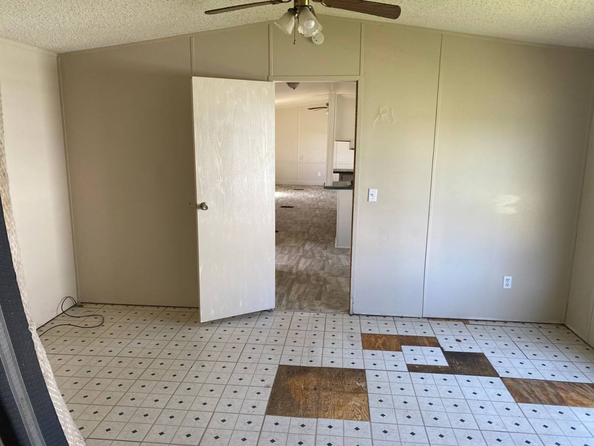 Apartment for rent at 1118 Melvin Dupuis Rd, Breaux Bridge, LA 70517