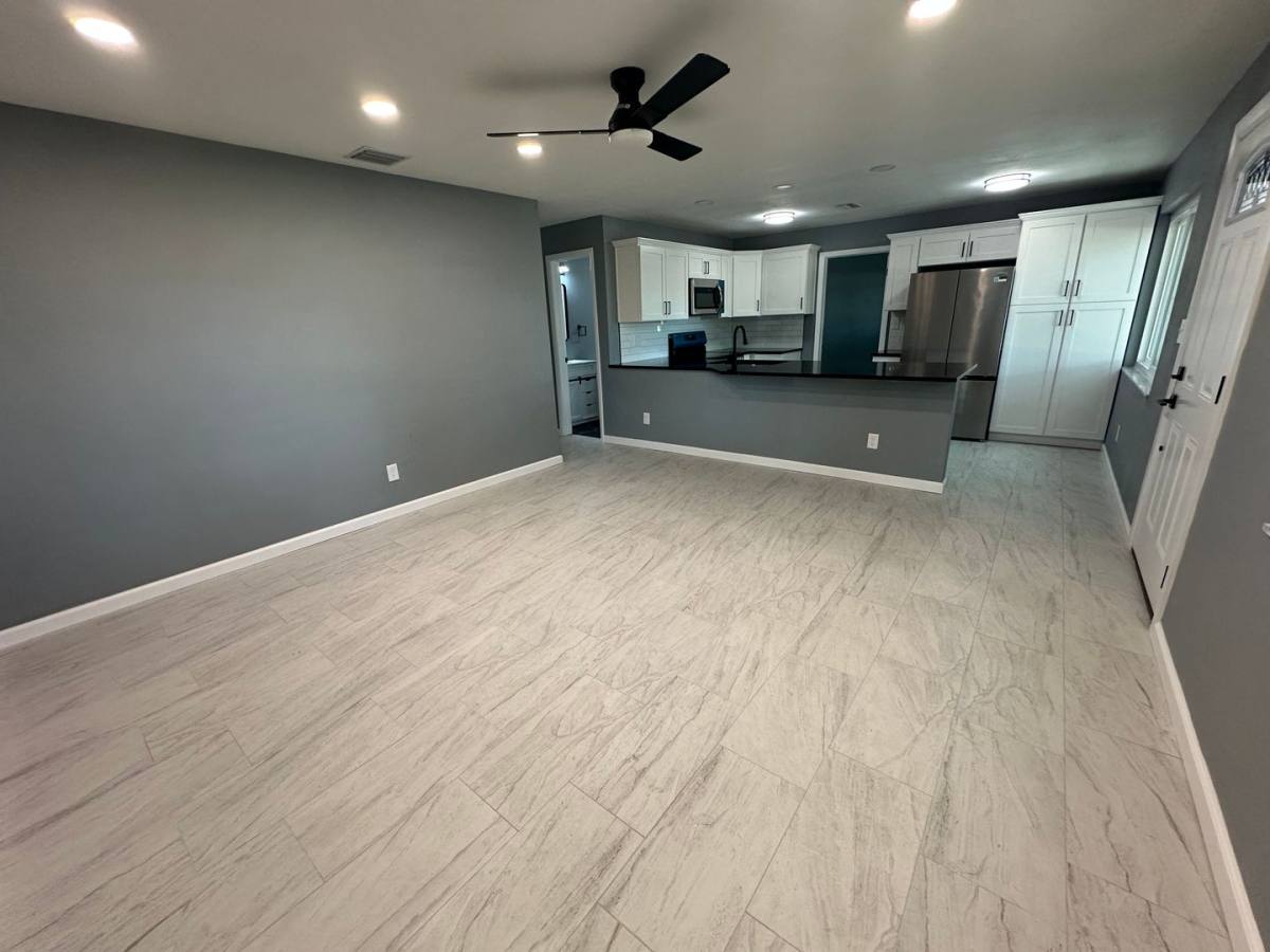 House for rent at 740 16th Ave SW, Largo, FL 33770