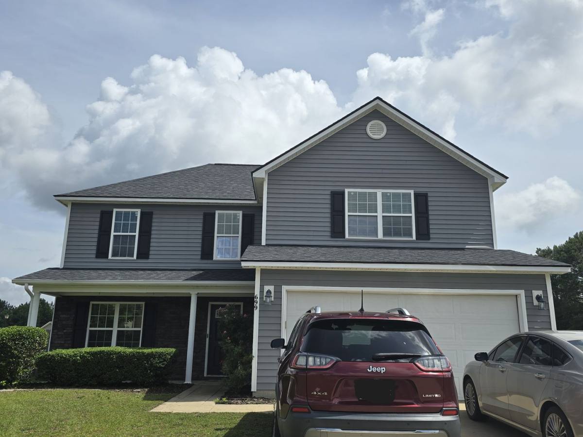 House for rent at 699 Cape Fear Rd, Raeford, NC 28376