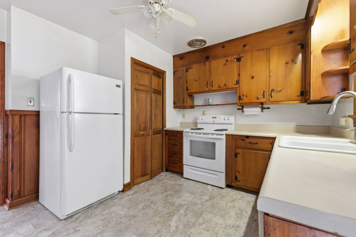 House for rent at 525 James Ave, Colonial Heights, VA 23834