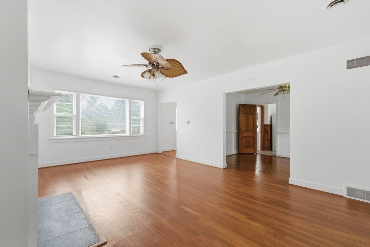 House for rent at 525 James Ave, Colonial Heights, VA 23834