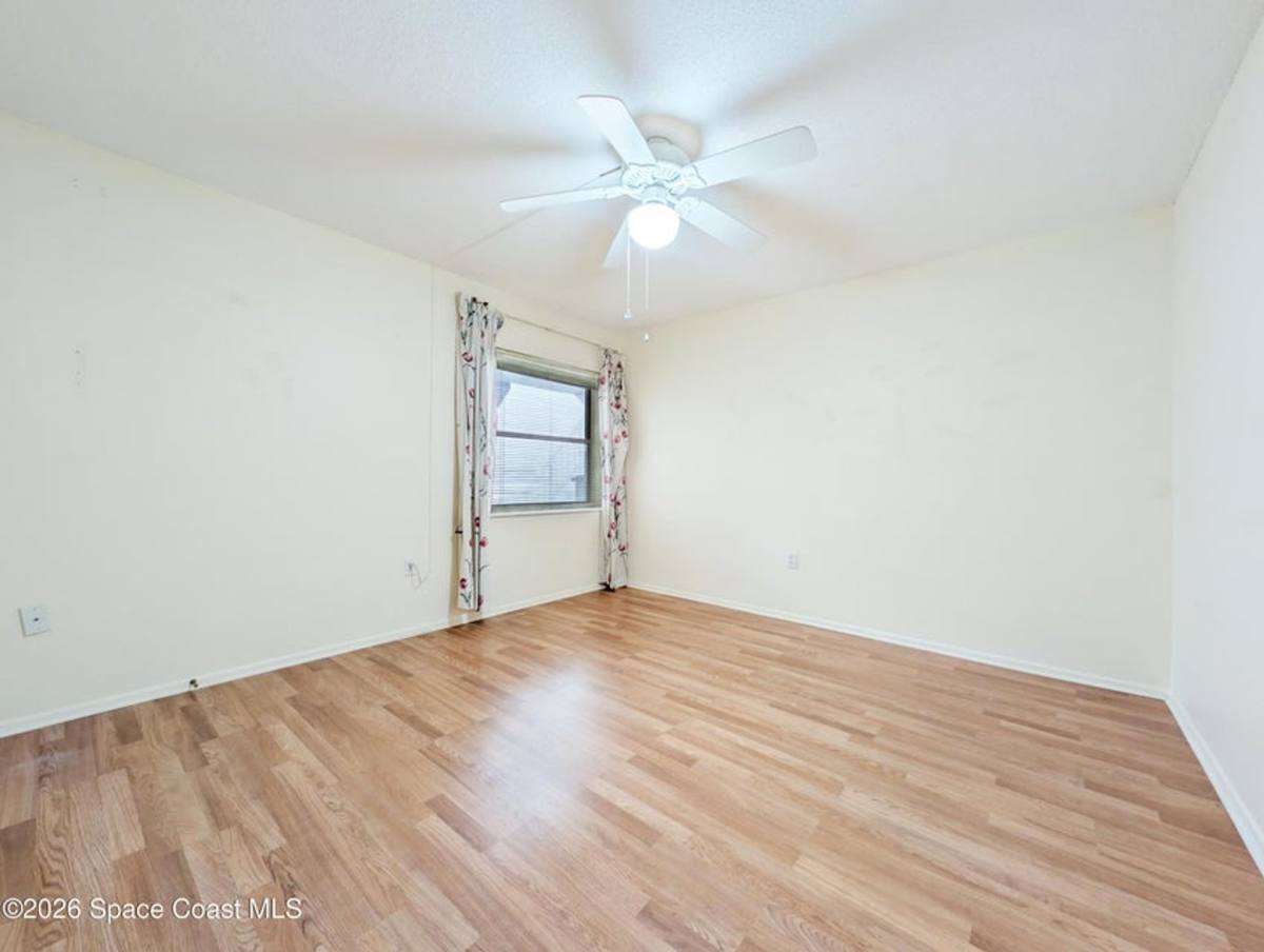 Apartment for rent at 190 E Olmstead Dr, Titusville, FL 32780