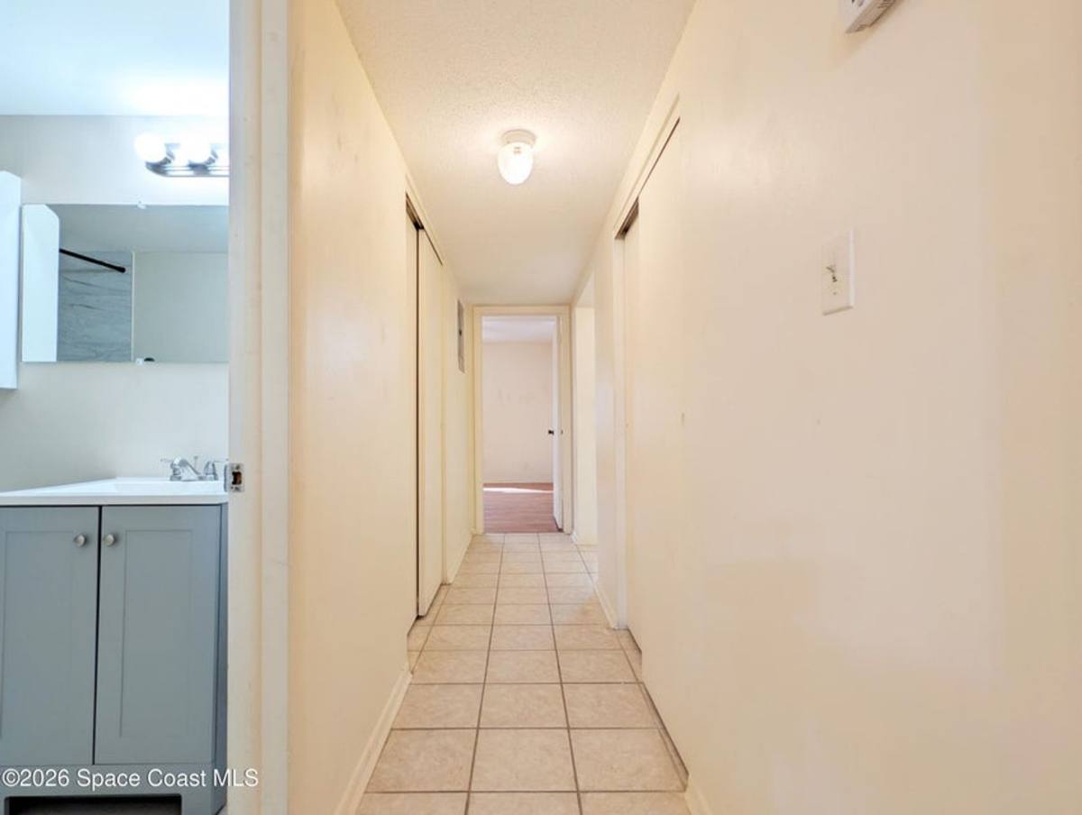 Apartment for rent at 190 E Olmstead Dr, Titusville, FL 32780