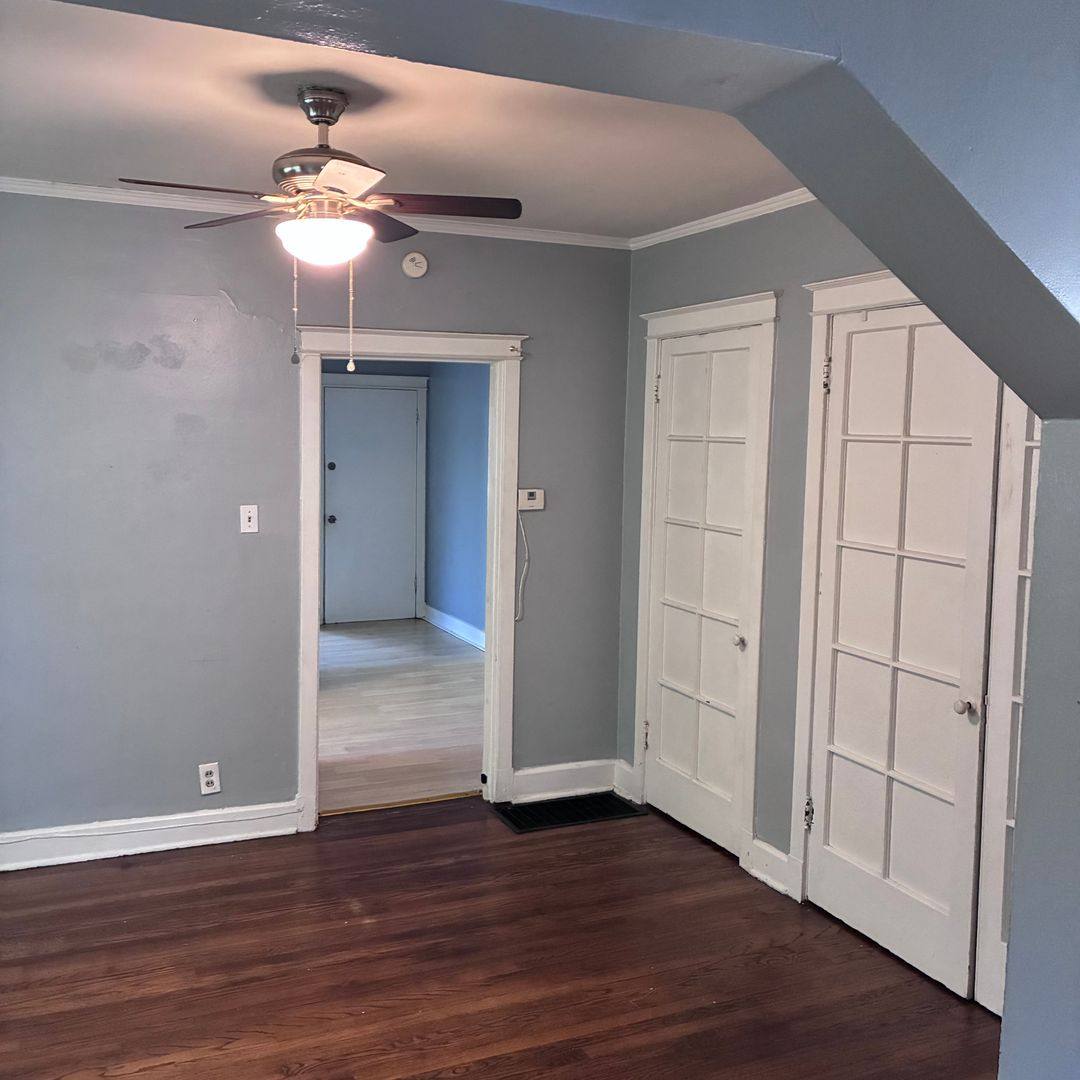 Apartment for rent at 3700 S Broadway, Saint Louis, MO 63118