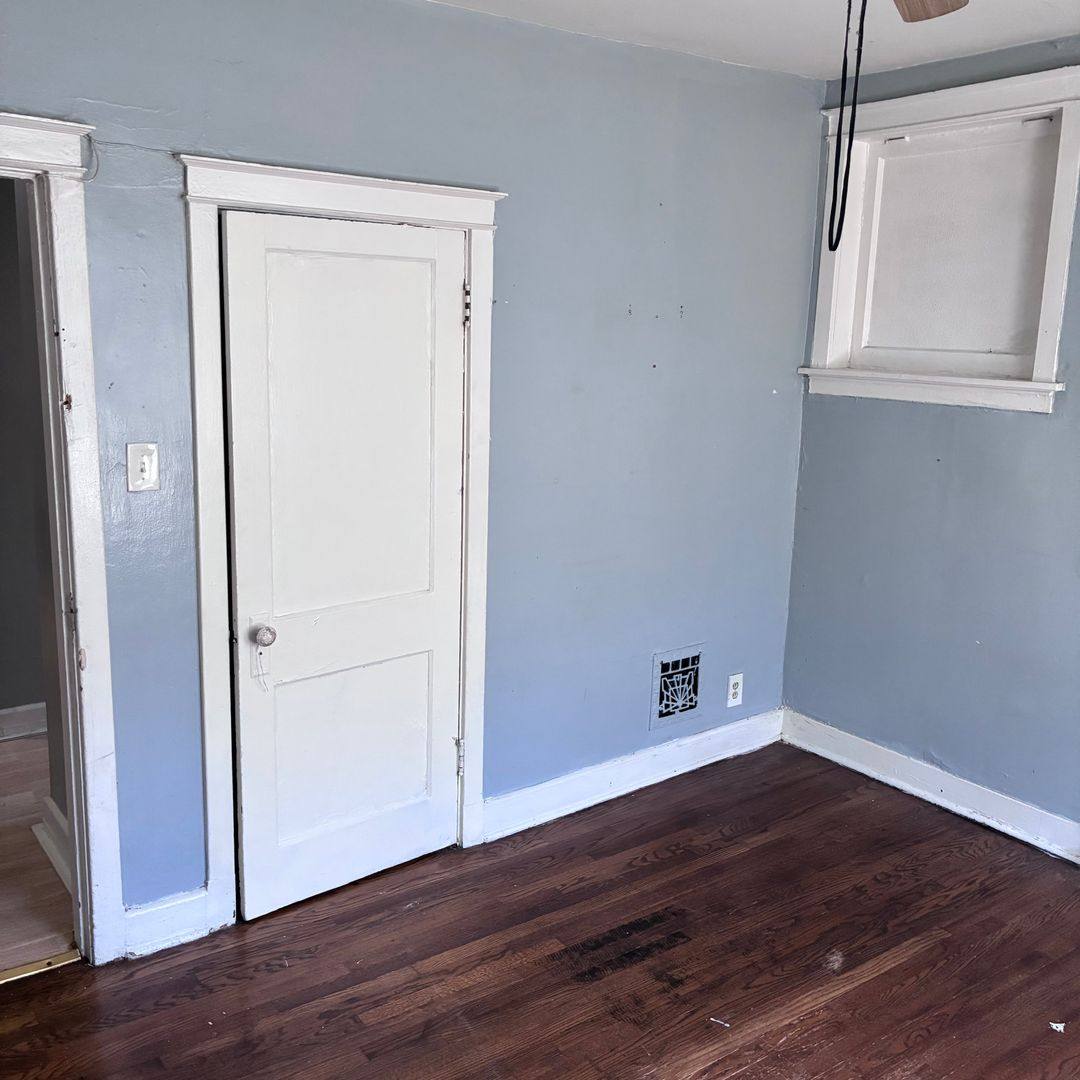 Apartment for rent at 3700 S Broadway, Saint Louis, MO 63118