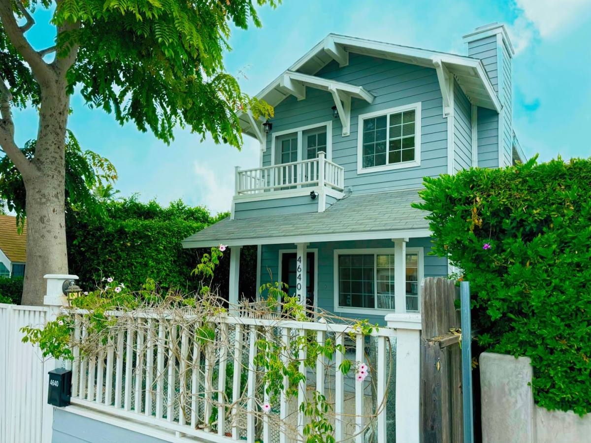 House for rent at 4640 Muir Ave, San Diego, CA 92107