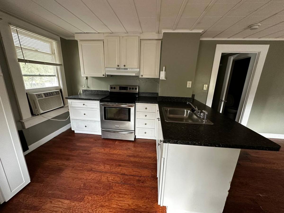 Apartment for rent at 8118 N Alaska St, Tampa, FL 33604