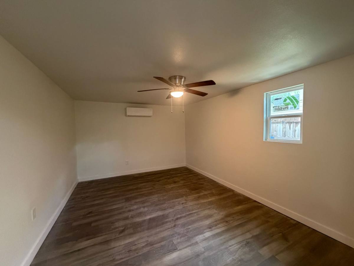 House for rent at 4942 Anthony St, Corpus Christi, TX 78415