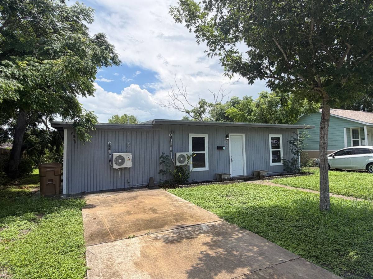 House for rent at 4942 Anthony St, Corpus Christi, TX 78415