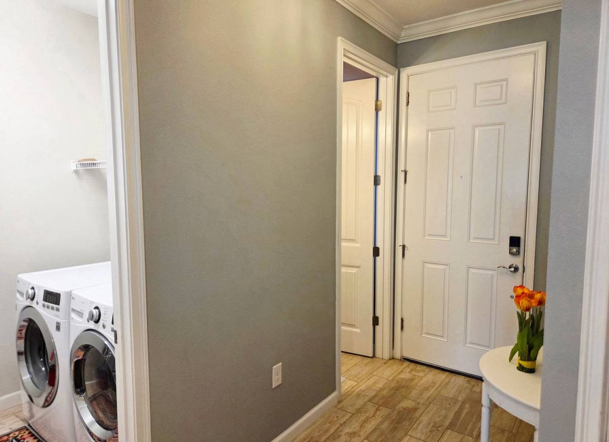 Townhouse for rent at 5020 Course Dr, Sarasota, FL 34232