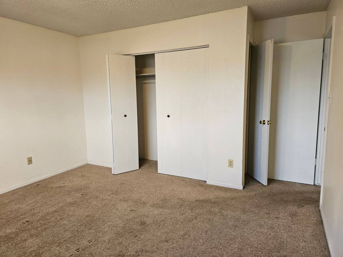 Apartment for rent at 503 Shoshoni St, Cheyenne, WY 82009