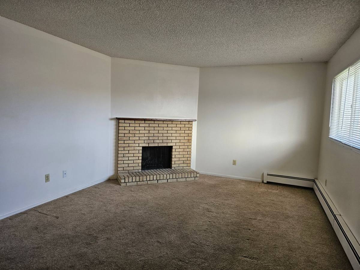 Apartment for rent at 503 Shoshoni St, Cheyenne, WY 82009