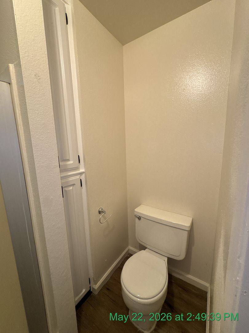 Apartment for rent at 146-50 S Peppertree St, Visalia, CA 93277
