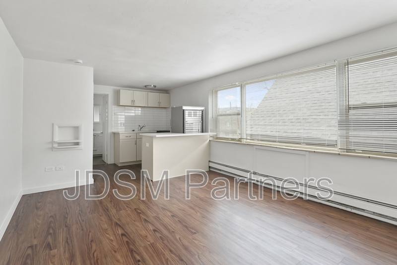 Apartment for rent at 80 S Washington St, Denver, CO 80209