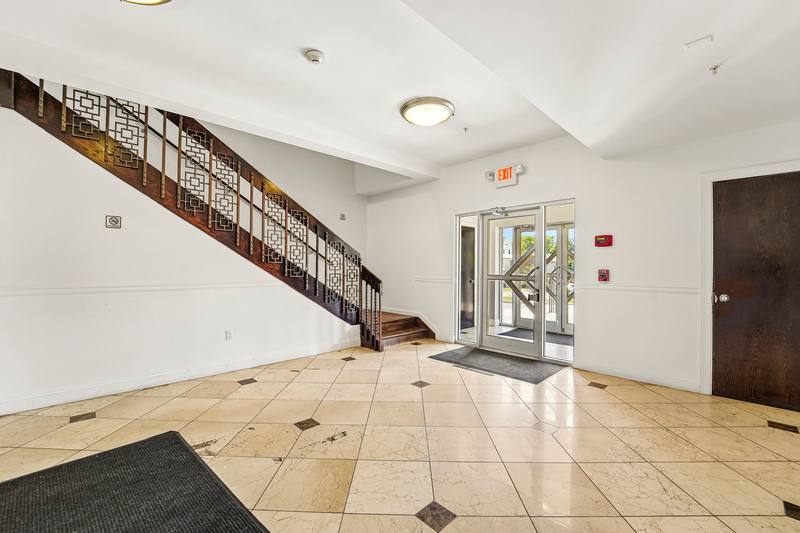 Apartment for rent at 111 Glenwood Ave, East Orange, NJ 07017