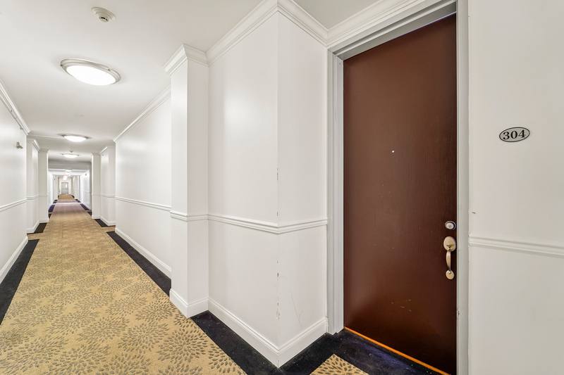 Apartment for rent at 111 Glenwood Ave, East Orange, NJ 07017